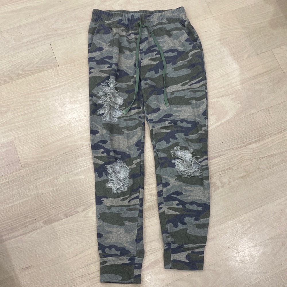 Army Ripped Joggers - Medium